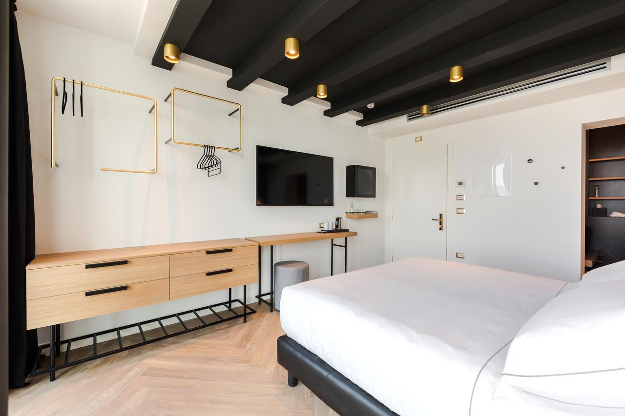 Maisonme Boutique Hotel (Adults Only) Bardolino Exterior photo
